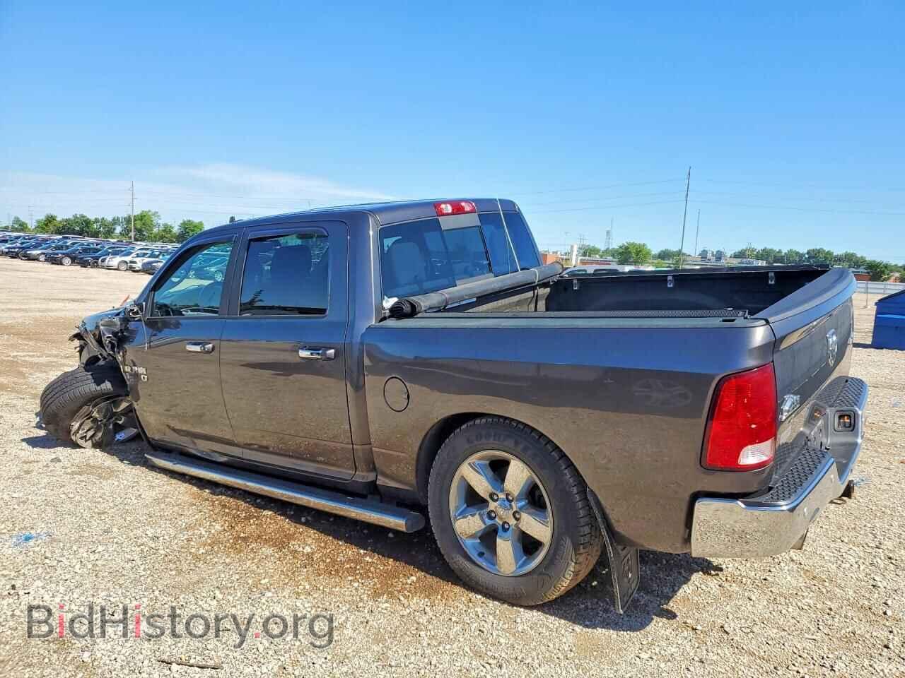 2017 RAM 1500 - VIN: 3C6RR7LT2HG595167 - Photo 2