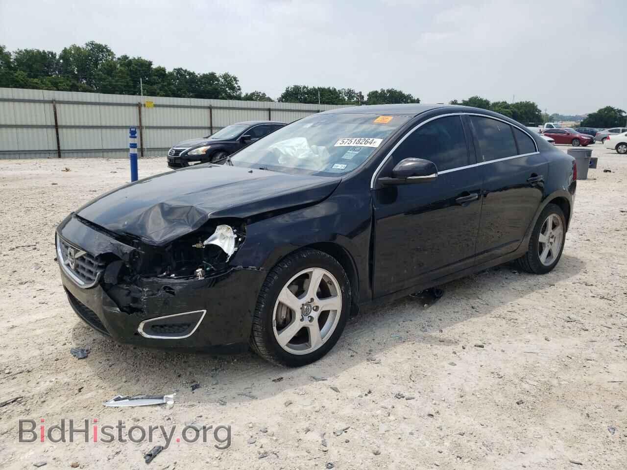 Фотография YV1612FS0D1227713 - VOLVO S60 2013