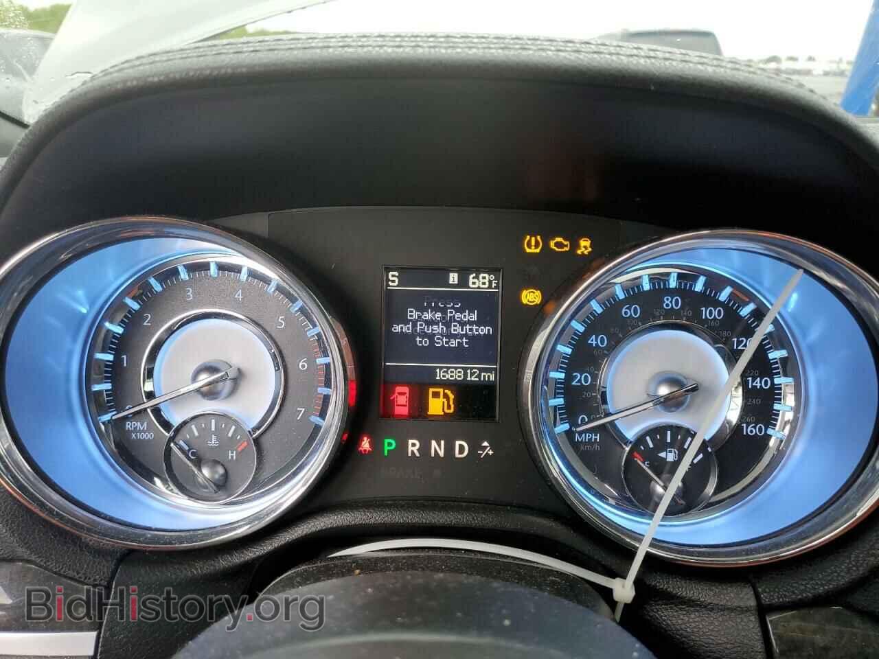 2011 CHRYSLER 300 - VIN: 2C3CA6CT5BH522404 - Фото 8