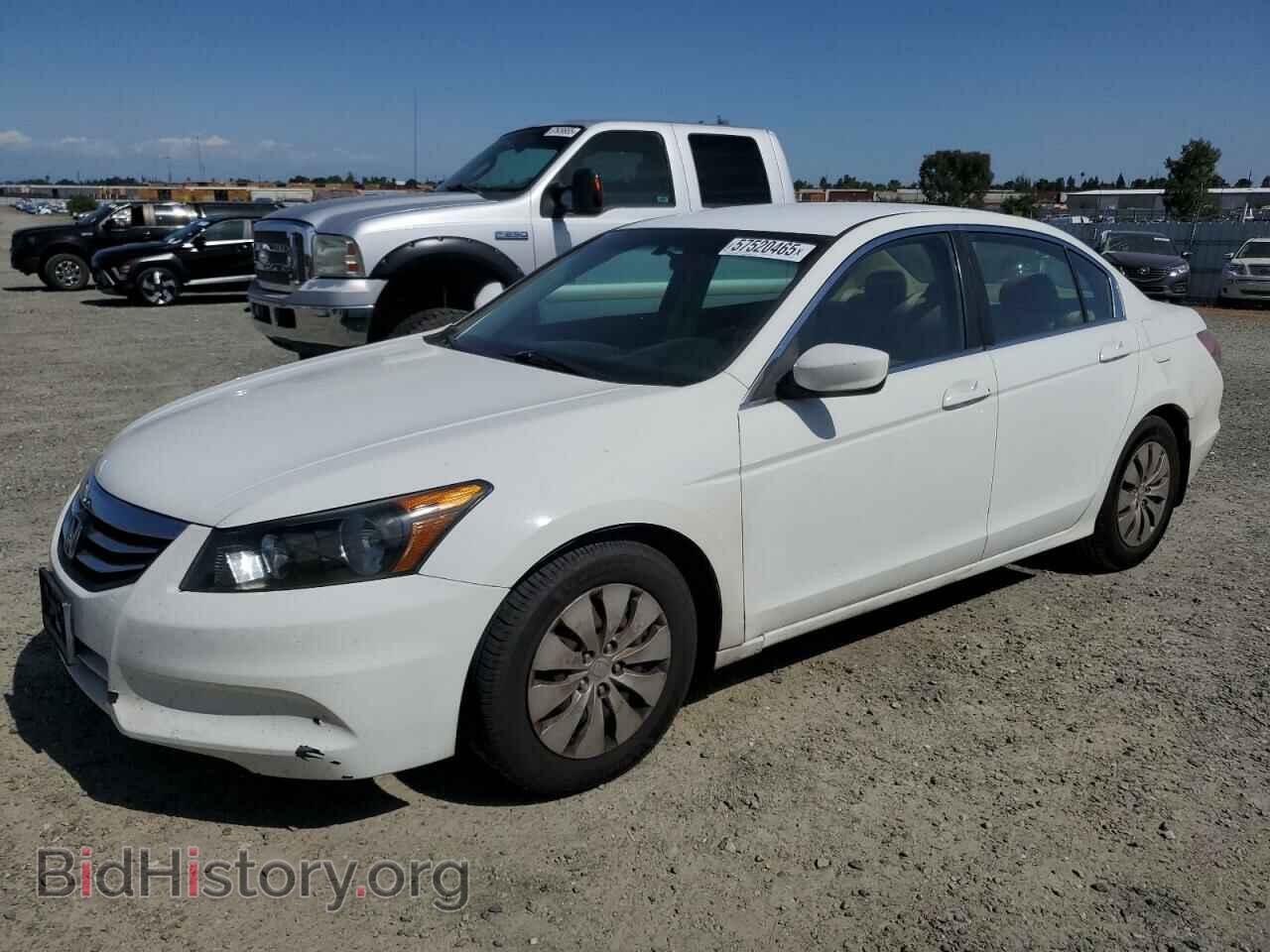 Photo 1HGCP2F33CA204975 - HONDA ACCORD 2012