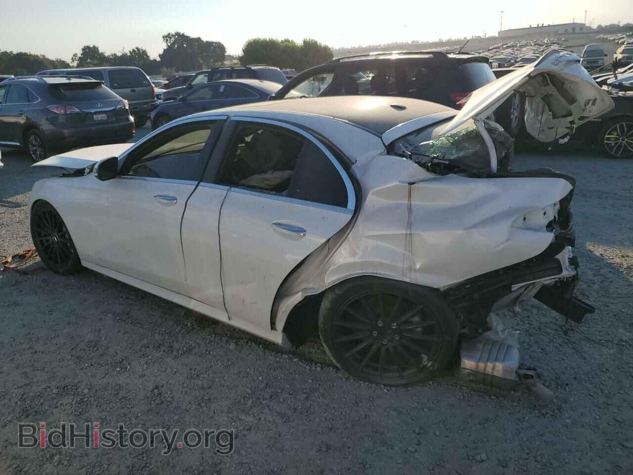2017 MERCEDES-BENZ E-CLASS - VIN: WDDZF4JB7HA092877 - Фото 2