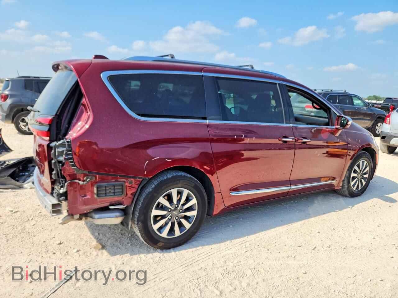 2021 CHRYSLER PACIFICA - VIN: 2C4RC1S7XMR581453 - Фото 3