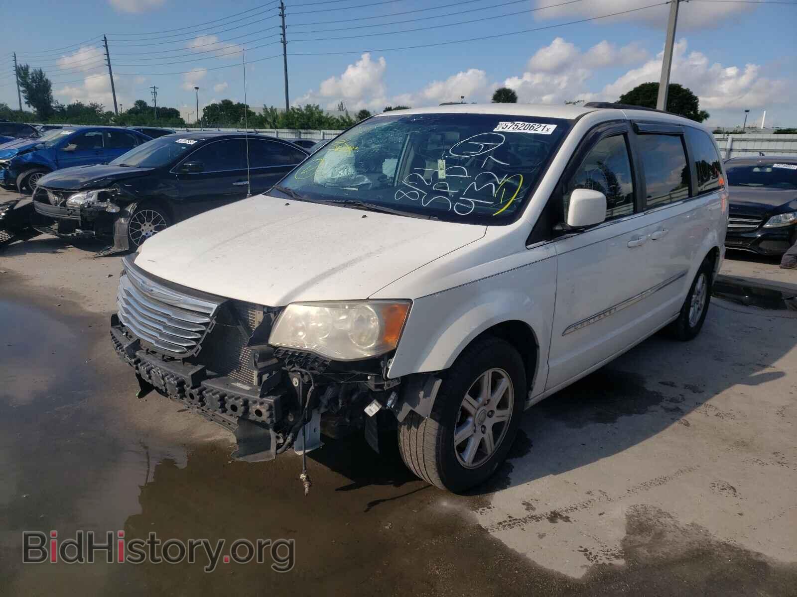 2011 CHRYSLER MINIVAN - VIN: 2A4RR8DG1BR649327 - Фото 2