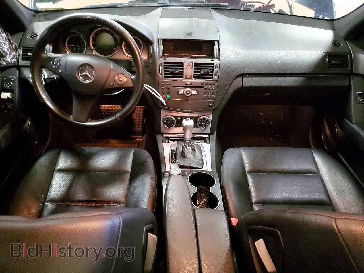2010 MERCEDES-BENZ C-CLASS - VIN: WDDGF8BB1AF460749 - Фото 8