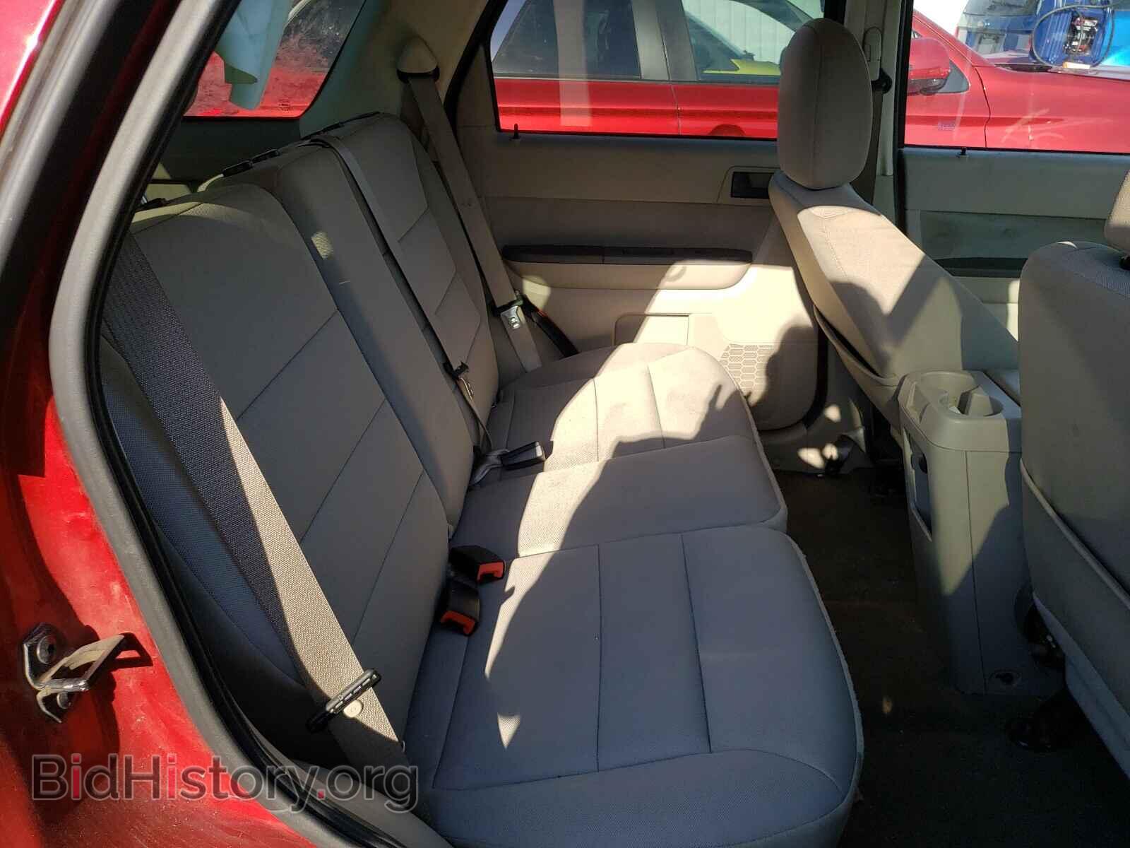 2011 FORD ESCAPE - VIN: 1FMCU0D73BKA66196 - Фото 6