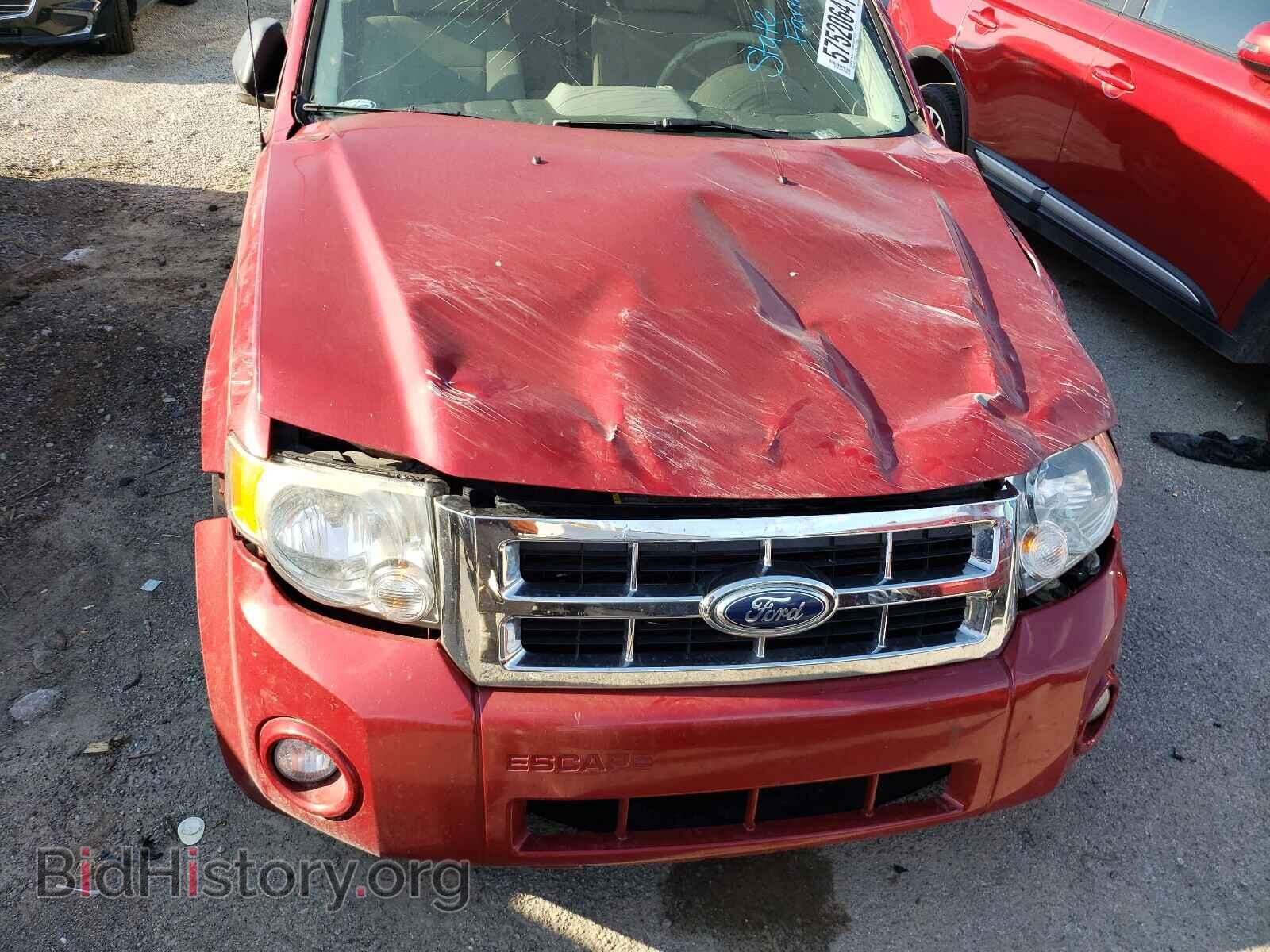 2011 FORD ESCAPE - VIN: 1FMCU0D73BKA66196 - Фото 9