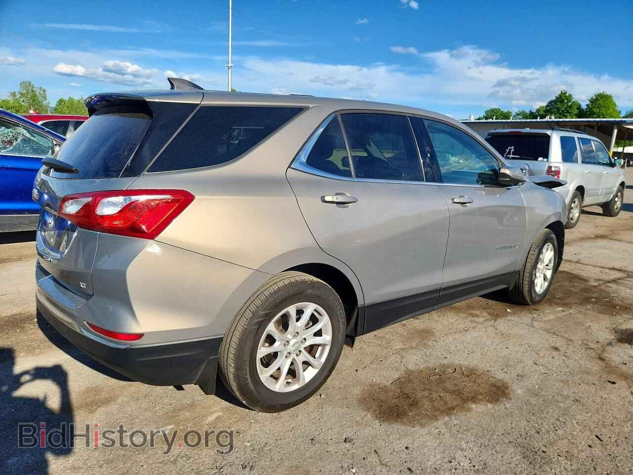 2018 CHEVROLET EQUINOX - VIN: 3GNAXJEV2JS649410 - Фото 3