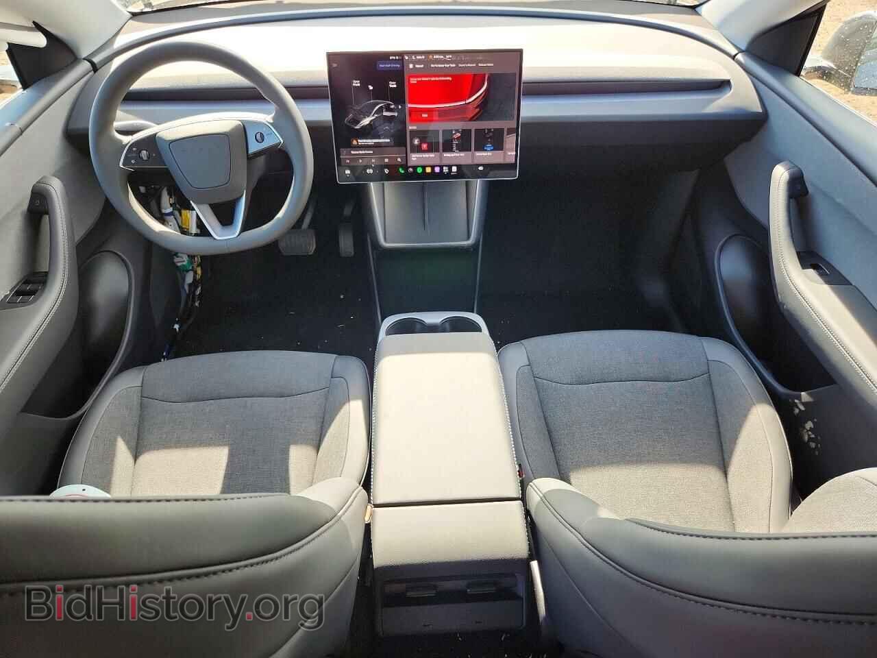 2026 TESLA MODEL Y - VIN: 7SAYGDEE2TA687109 - Photo 8