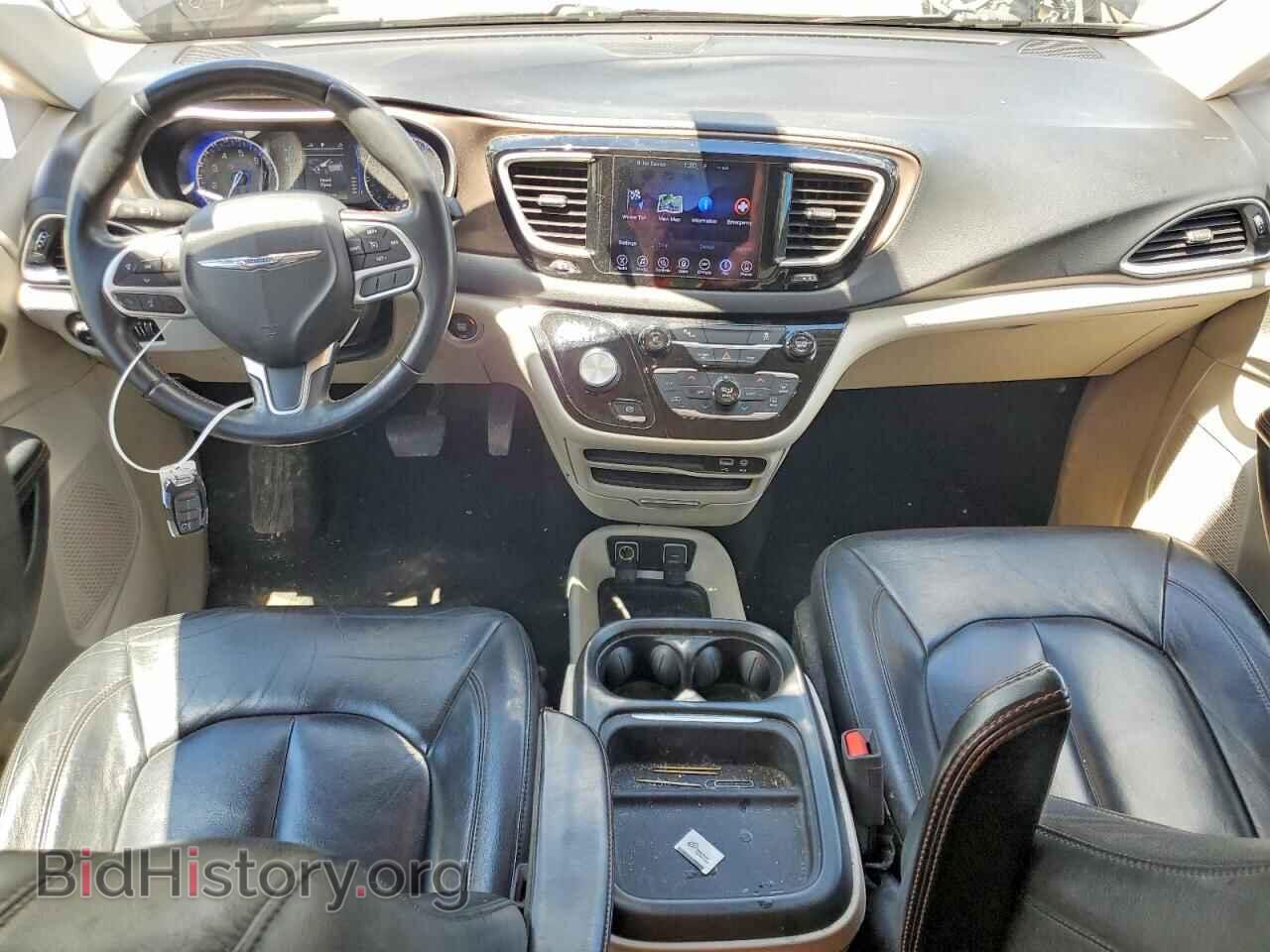 2017 CHRYSLER PACIFICA - VIN: 2C4RC1BG0HR583900 - Фото 8