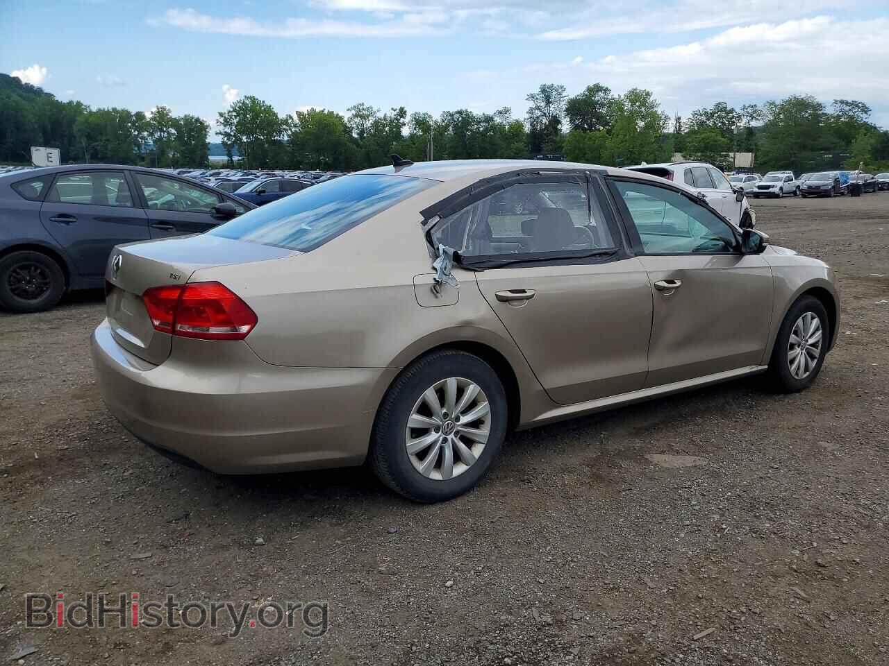 2015 VOLKSWAGEN PASSAT - VIN: 1VWAT7A30FC098447 - Фото 3
