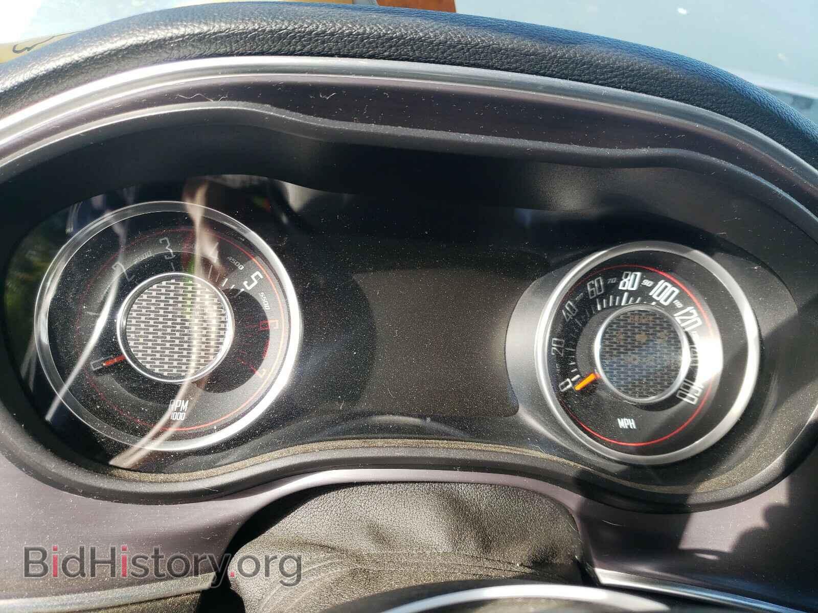 2015 DODGE CHALLENGER - VIN: 2C3CDZAT2FH712355 - Фото 8