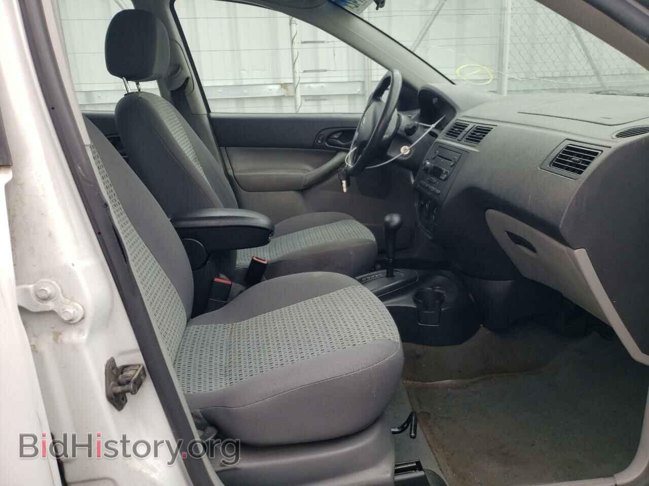 2006 FORD FOCUS - VIN: 1FAFP36N16W165156 - Фото 5