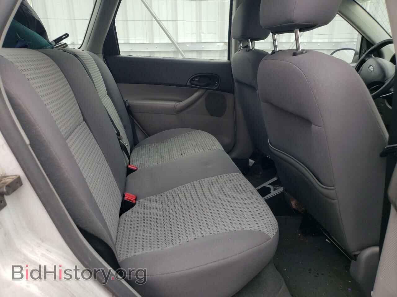 2006 FORD FOCUS - VIN: 1FAFP36N16W165156 - Фото 6