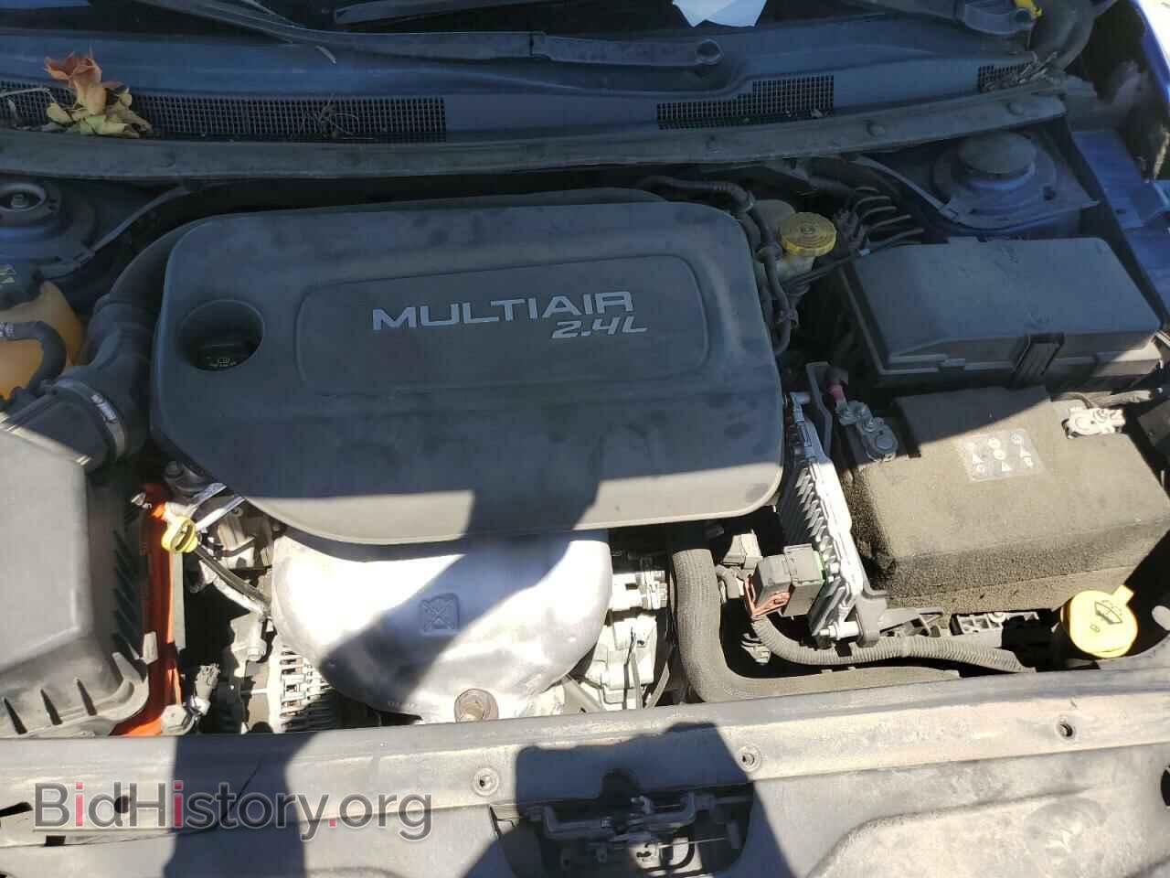 2015 CHRYSLER 200 - VIN: 1C3CCCAB0FN723434 - Фото 11