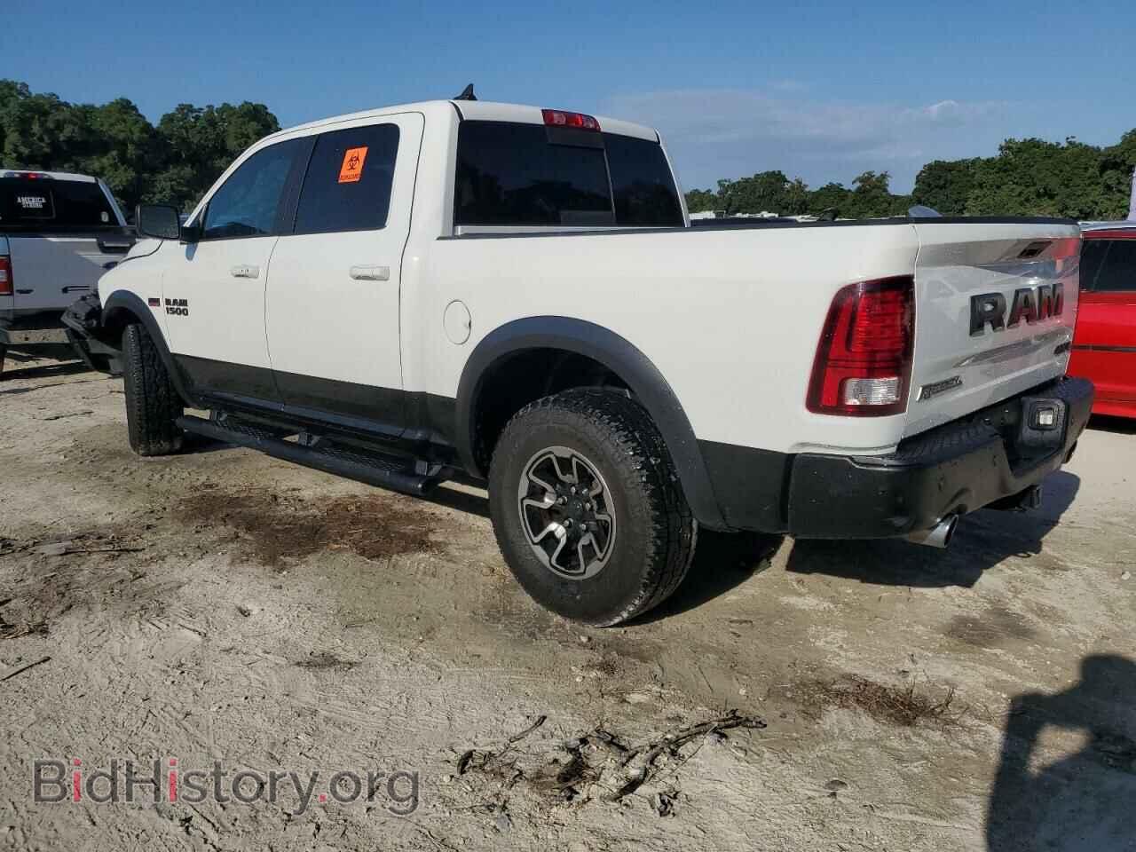 2018 RAM 1500 - VIN: 1C6RR7YT4JS236149 - Фото 2