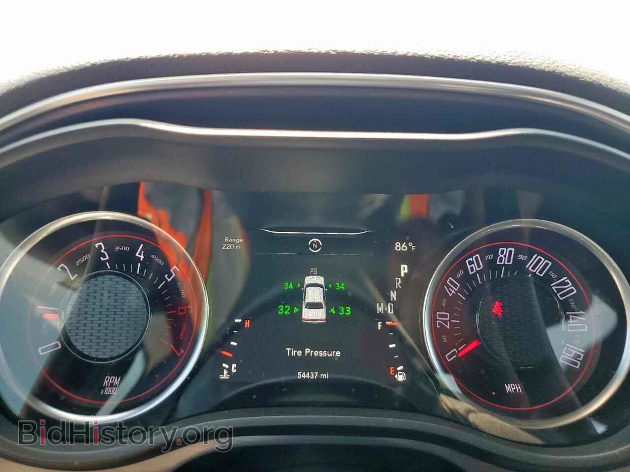 2017 DODGE CHALLENGER - VIN: 2C3CDZBT5HH633411 - Фото 9