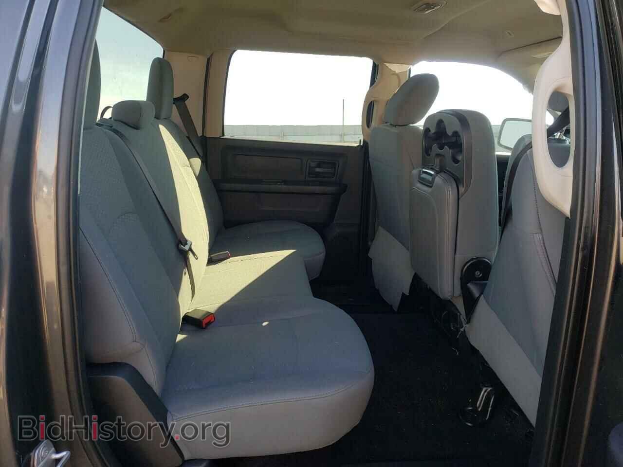 2017 RAM 1500 - VIN: 3C6RR7KT4HG794660 - Фото 6