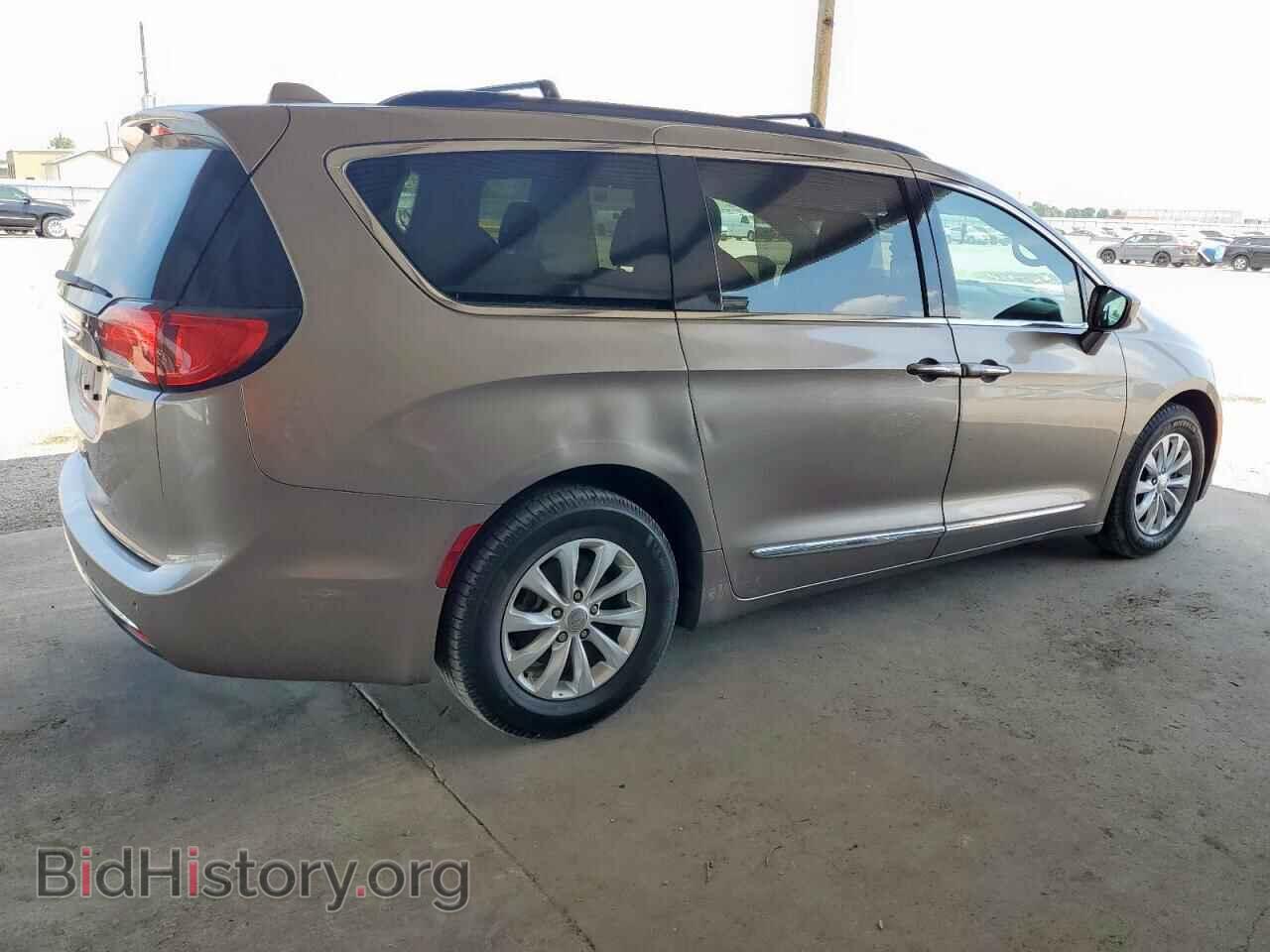 2017 CHRYSLER PACIFICA - VIN: 2C4RC1BG8HR576256 - Photo 3