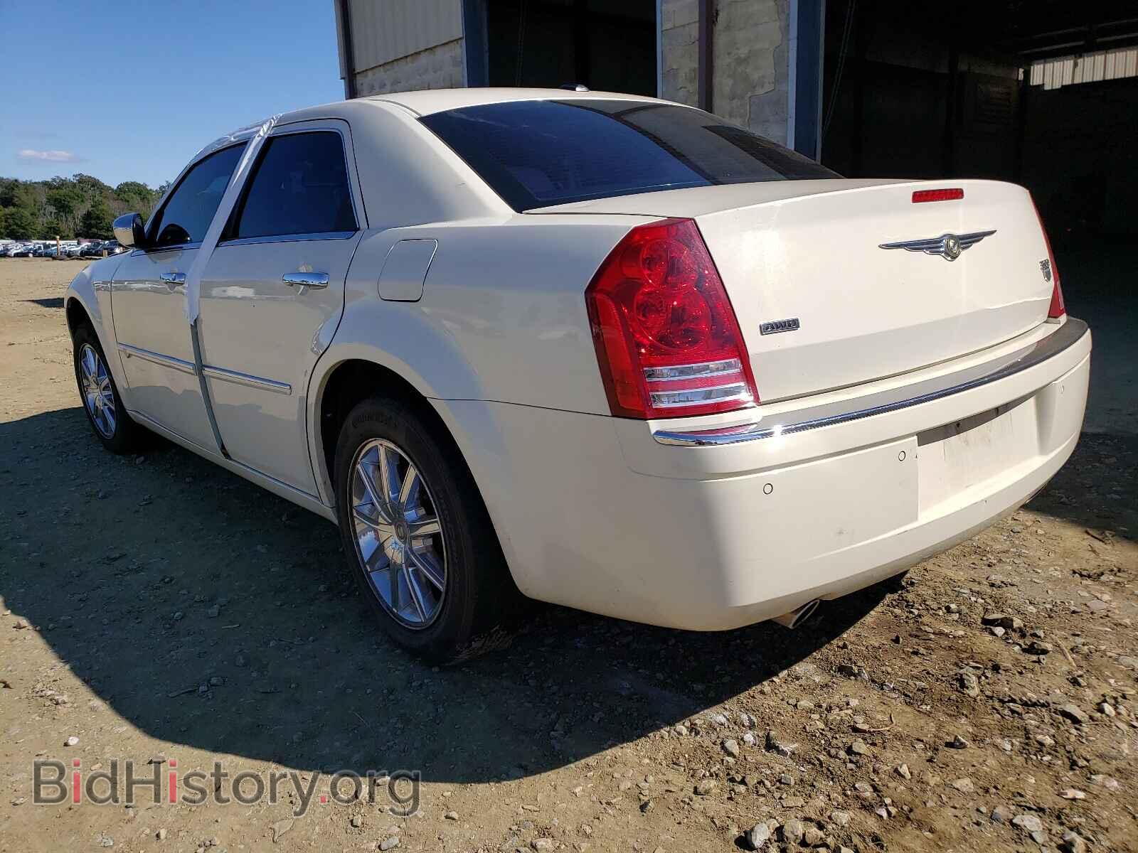 2009 CHRYSLER 300 - VIN: 2C3LK63T59H568497 - Фото 3