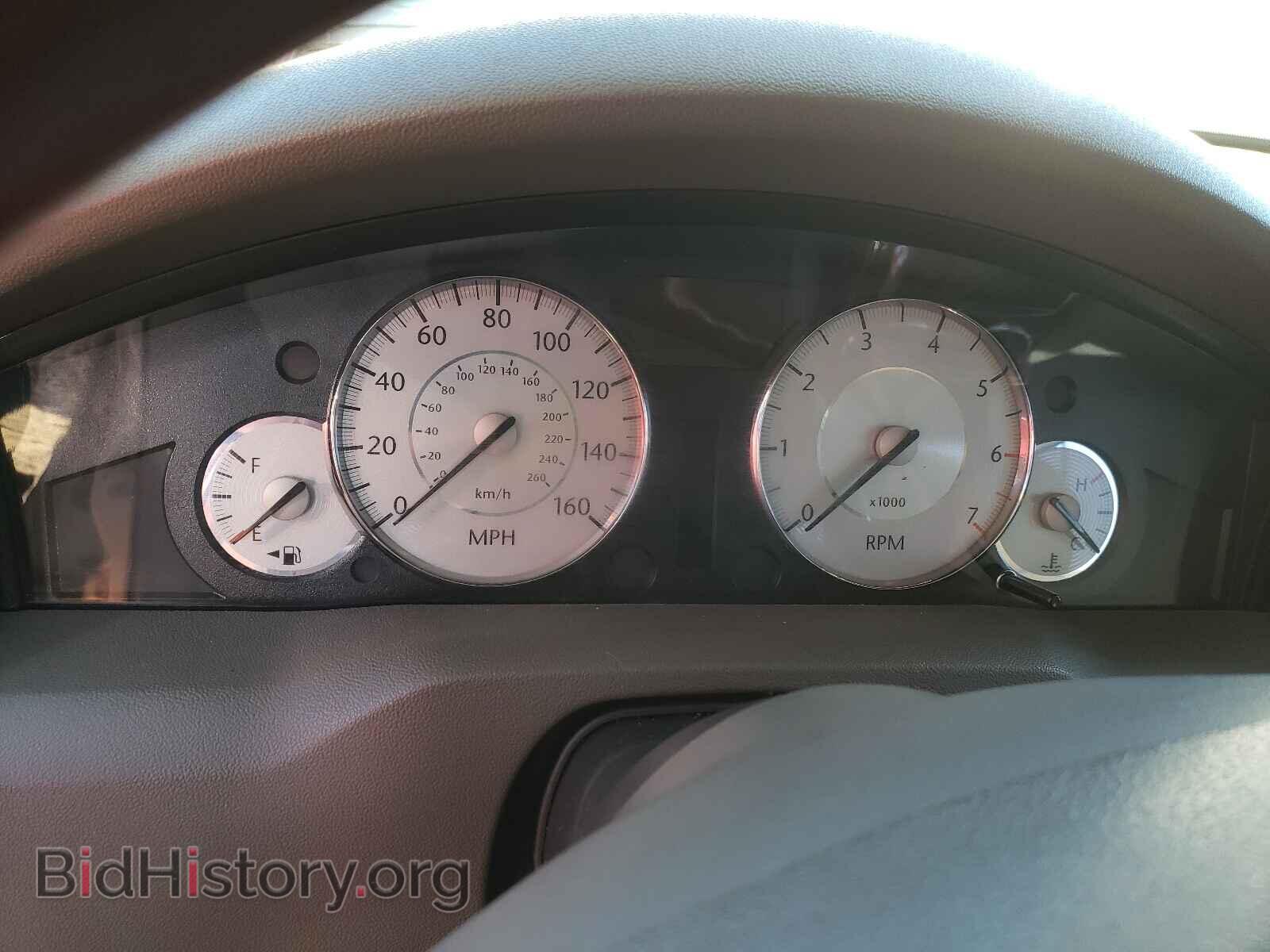 2009 CHRYSLER 300 - VIN: 2C3LK63T59H568497 - Фото 8