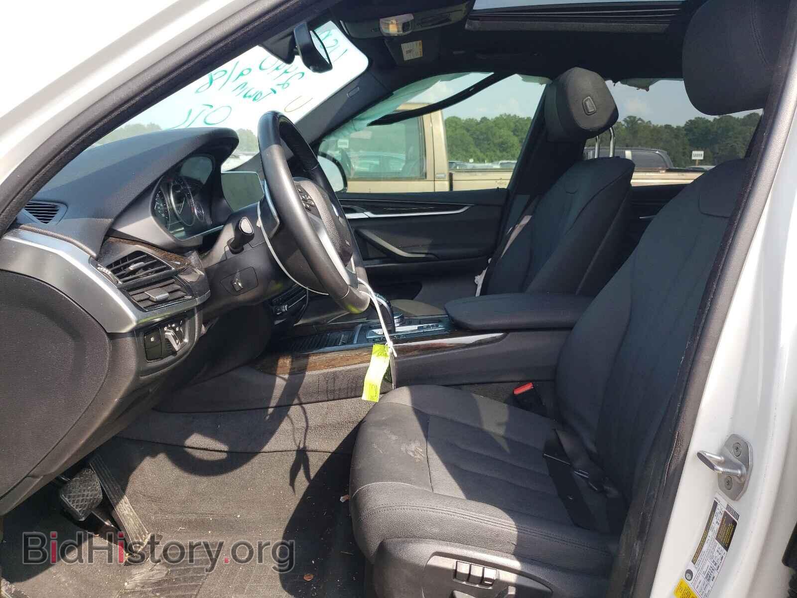 2018 BMW X5 - VIN: 5UXKR2C59J0X08040 - Фото 5