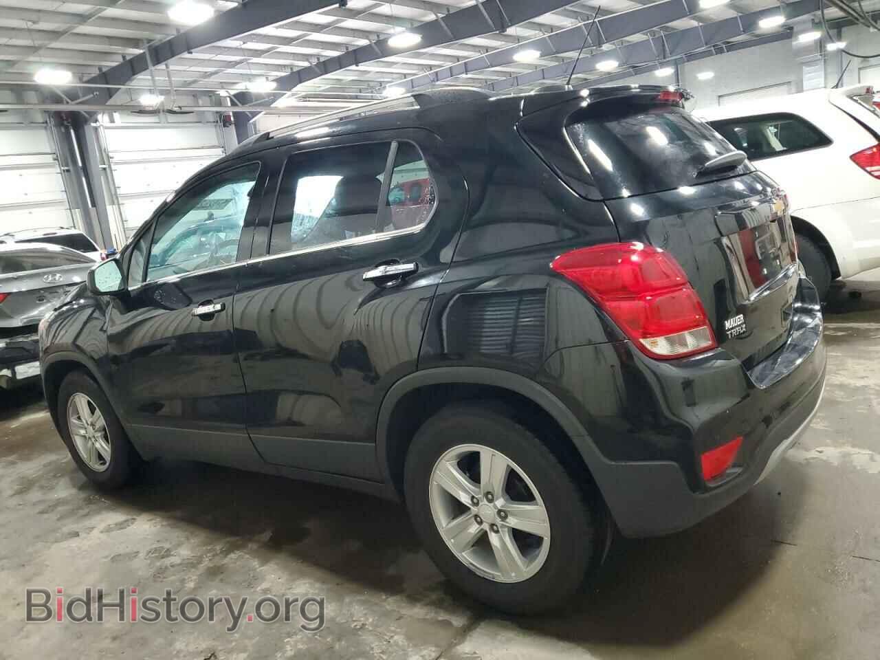 2018 CHEVROLET TRAX - VIN: 3GNCJLSB7JL287567 - Фото 2