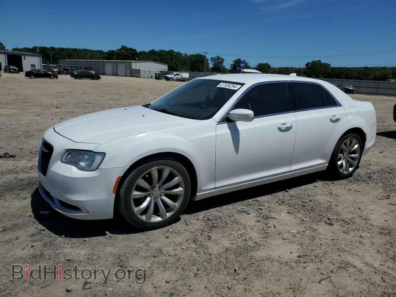Фотография 2C3CCAAG9KH548183 - CHRYSLER 300 2019