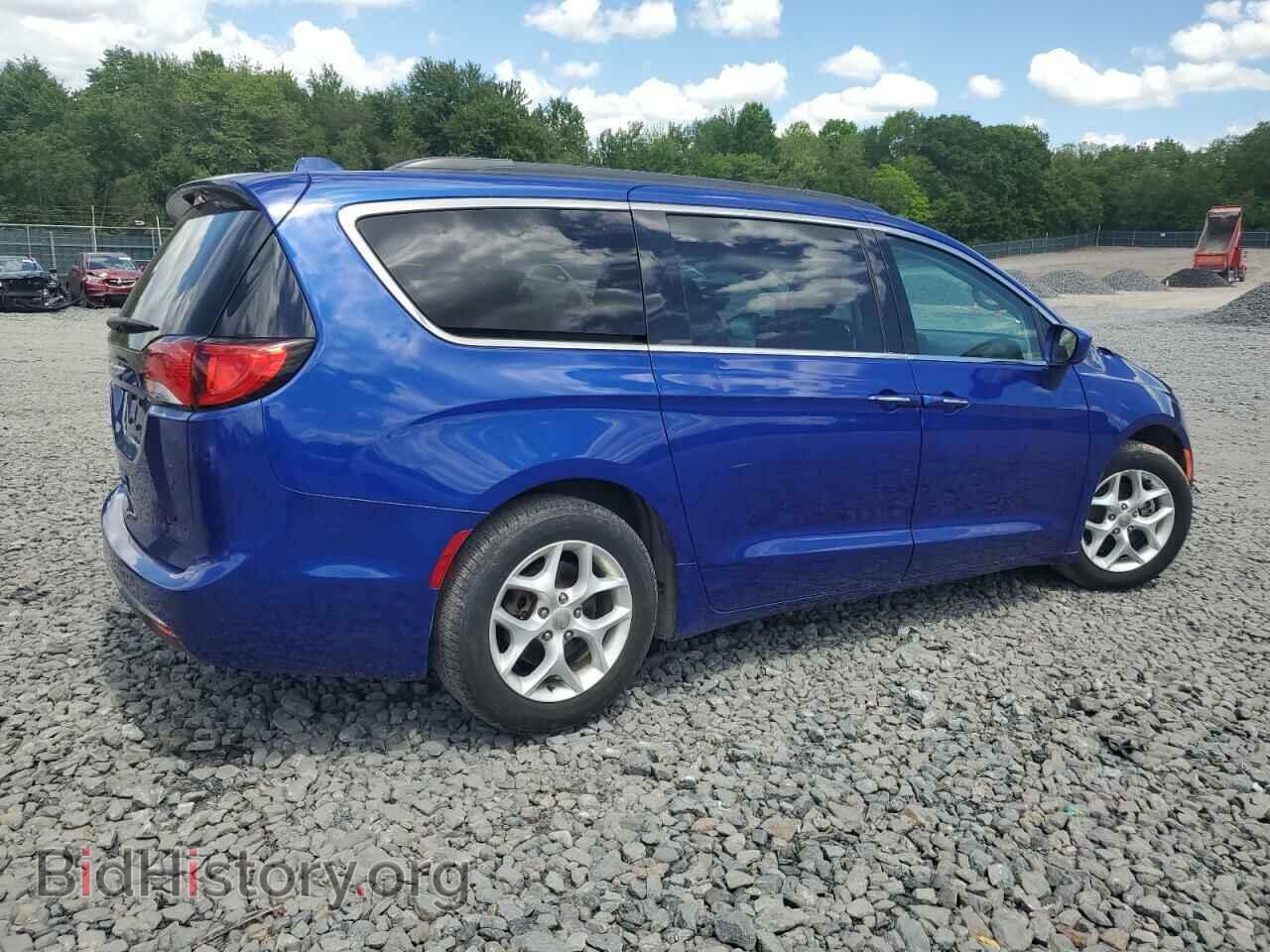 2018 CHRYSLER PACIFICA - VIN: 2C4RC1FG2JR228128 - Photo 3