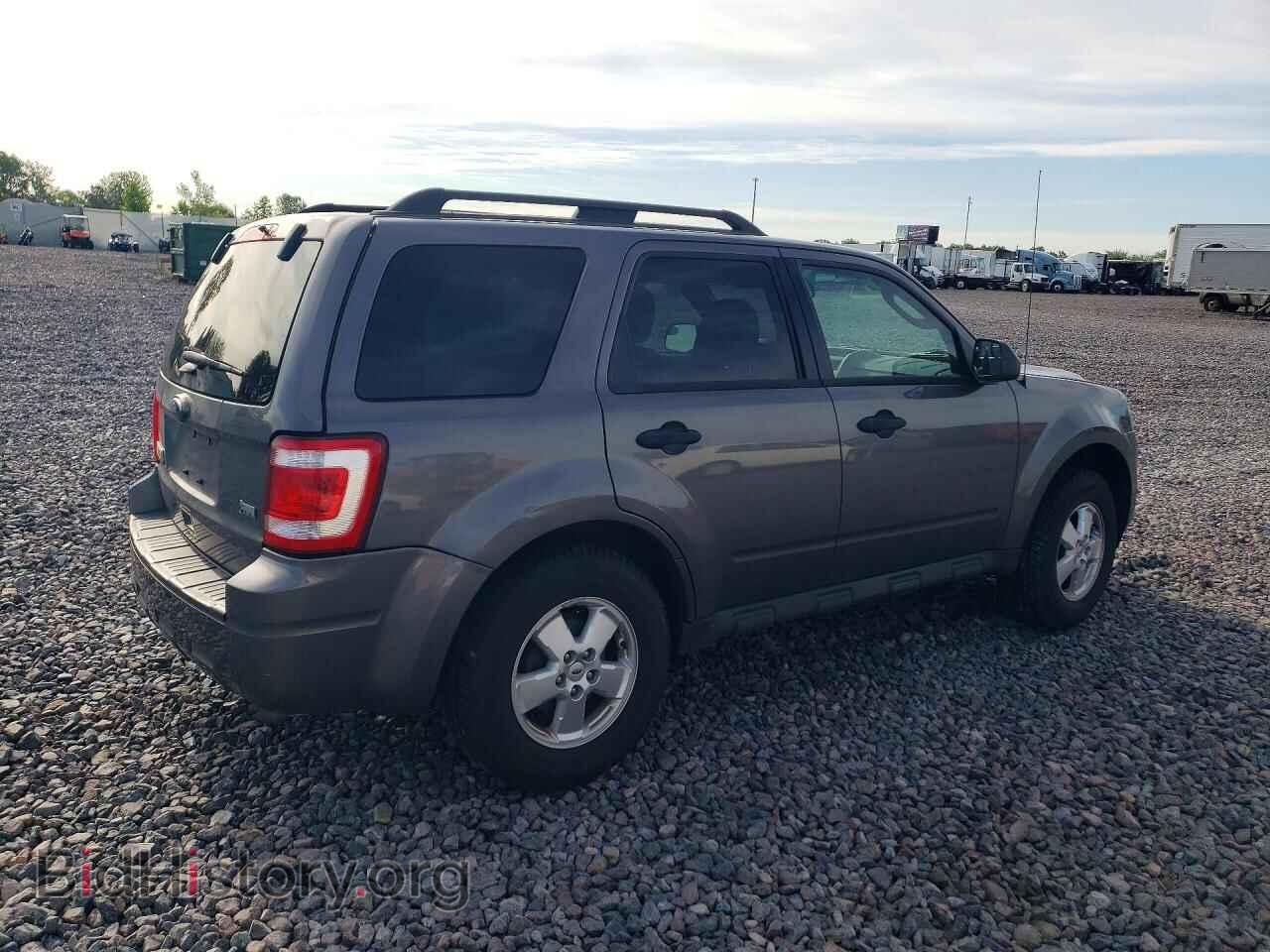 2011 FORD ESCAPE - VIN: 1FMCU0DG3BKB22282 - Photo 3