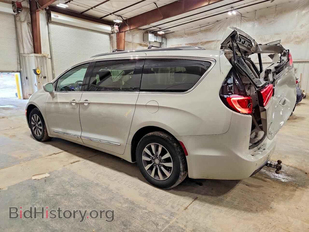2019 CHRYSLER PACIFICA - VIN: 2C4RC1EG2KR645381 - Photo 2