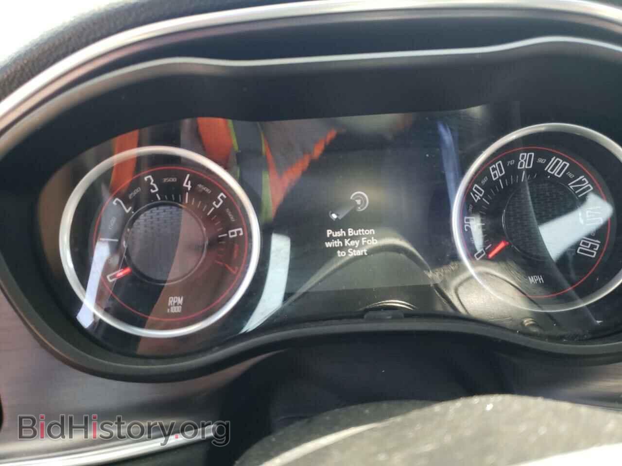 2017 DODGE CHALLENGER - VIN: 2C3CDZAG9HH555302 - Фото 8