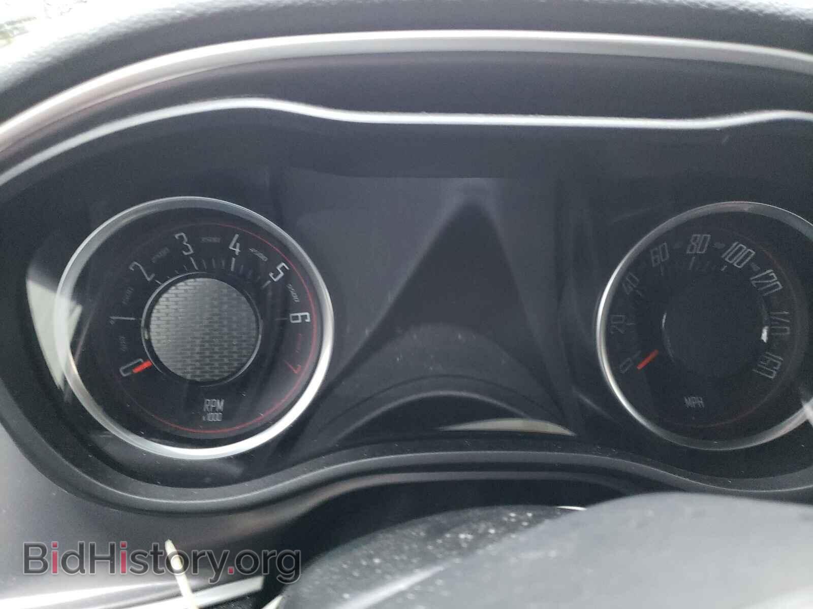 2019 DODGE CHALLENGER - VIN: 2C3CDZAG4KH677640 - Фото 8