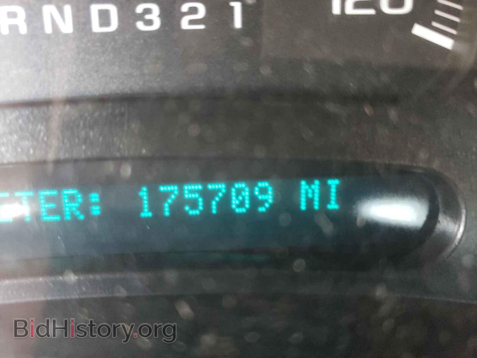 2007 GMC SIERRA - VIN: 2GTEC13Z071108128 - Фото 8