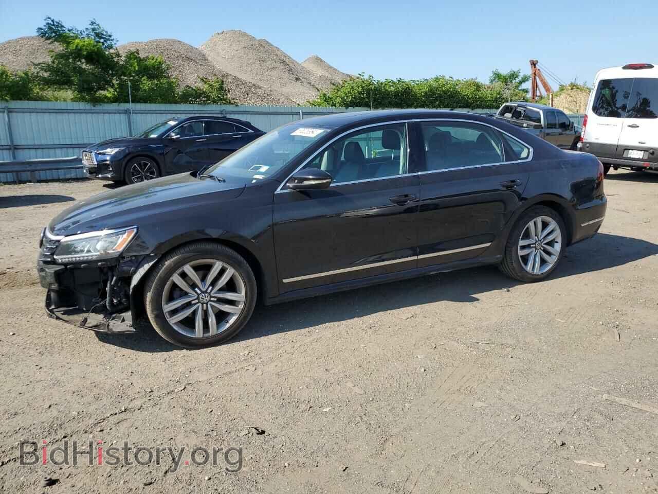 Photo 1VWGT7A34HC081938 - VOLKSWAGEN PASSAT 2017