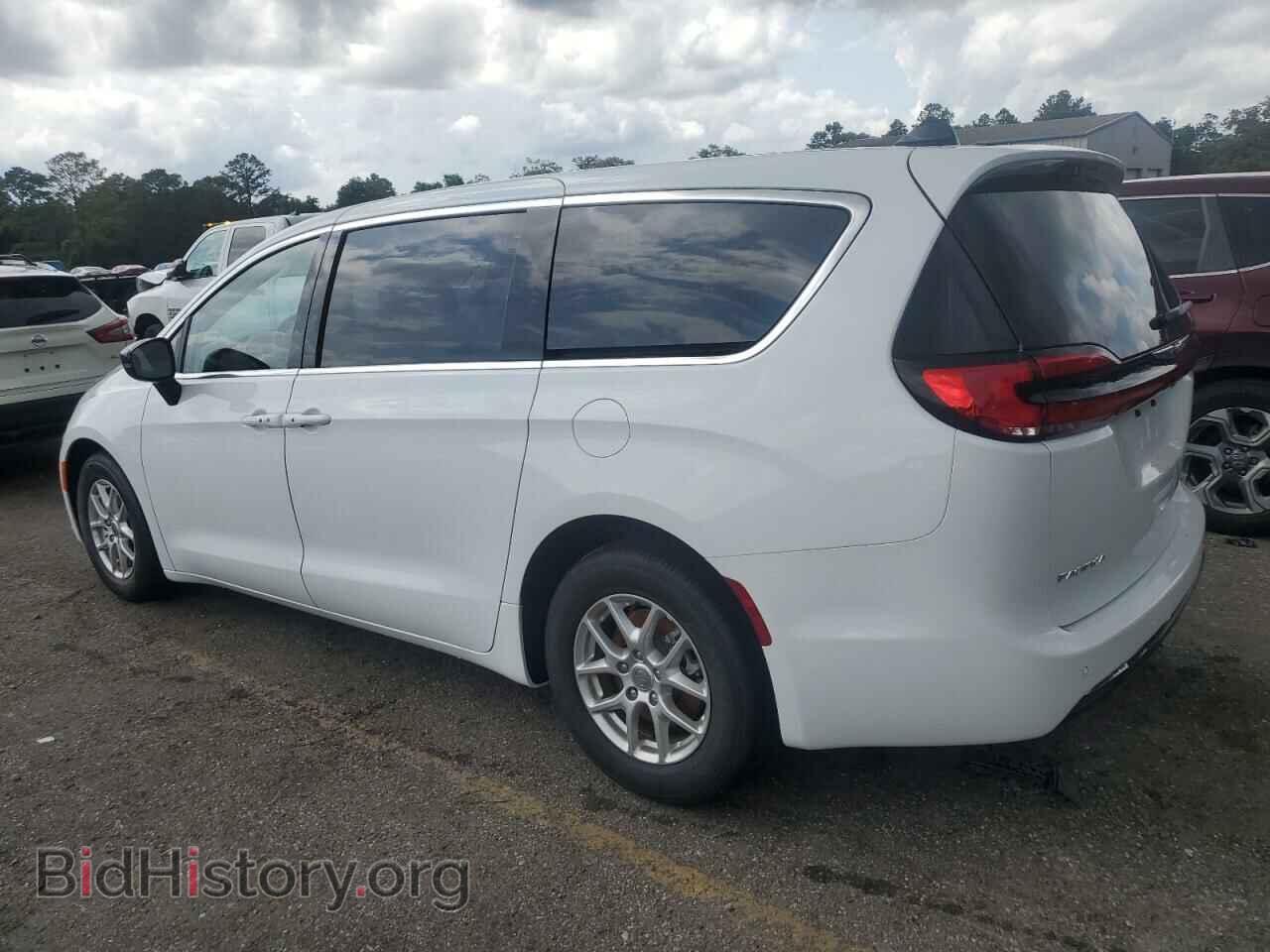 2024 CHRYSLER PACIFICA - VIN: 2C4RC1BG7RR124350 - Фото 2