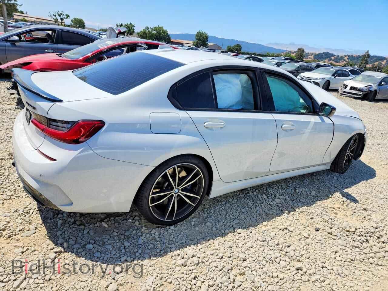 2021 BMW M3 - VIN: 3MW5U7J02M8B68832 - Photo 3