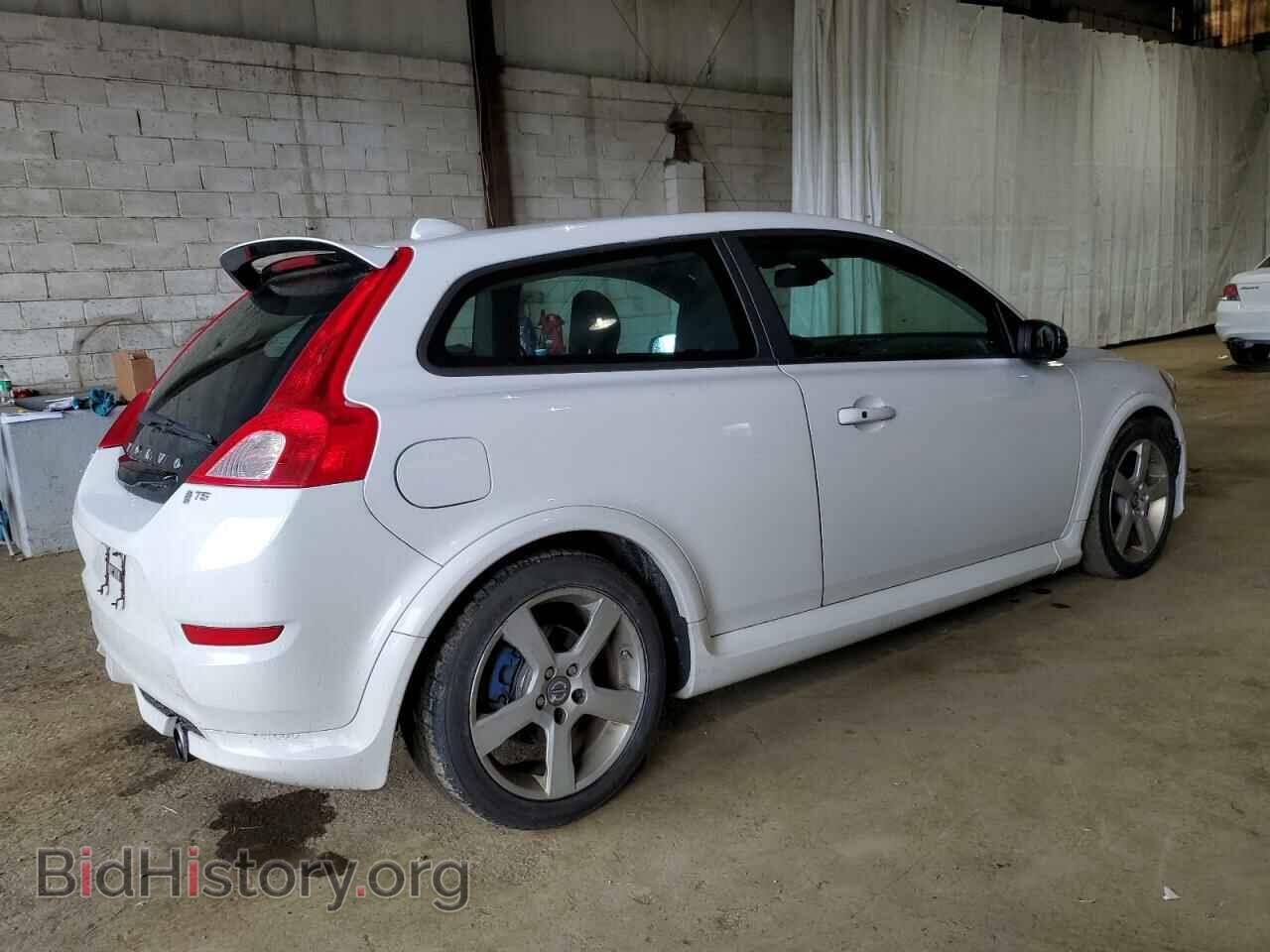 2011 VOLVO C30 - VIN: YV1672MK9B2184403 - Фото 3