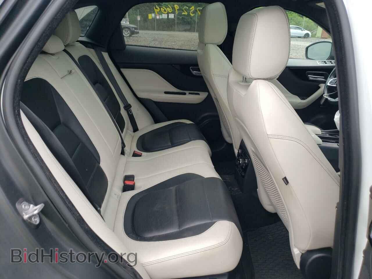 2018 JAGUAR F-PACE - VIN: SADCM2FVXJA328350 - Фото 11