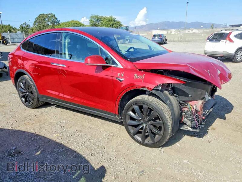 2017 Tesla MODEL X (VIN 5YJXCAE20HF041280) — photo 4 of 14