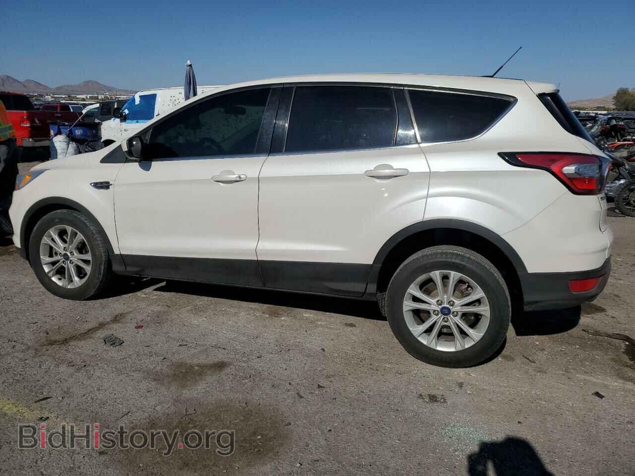 2017 FORD ESCAPE - VIN: 1FMCU0G97HUE48211 - Фото 2
