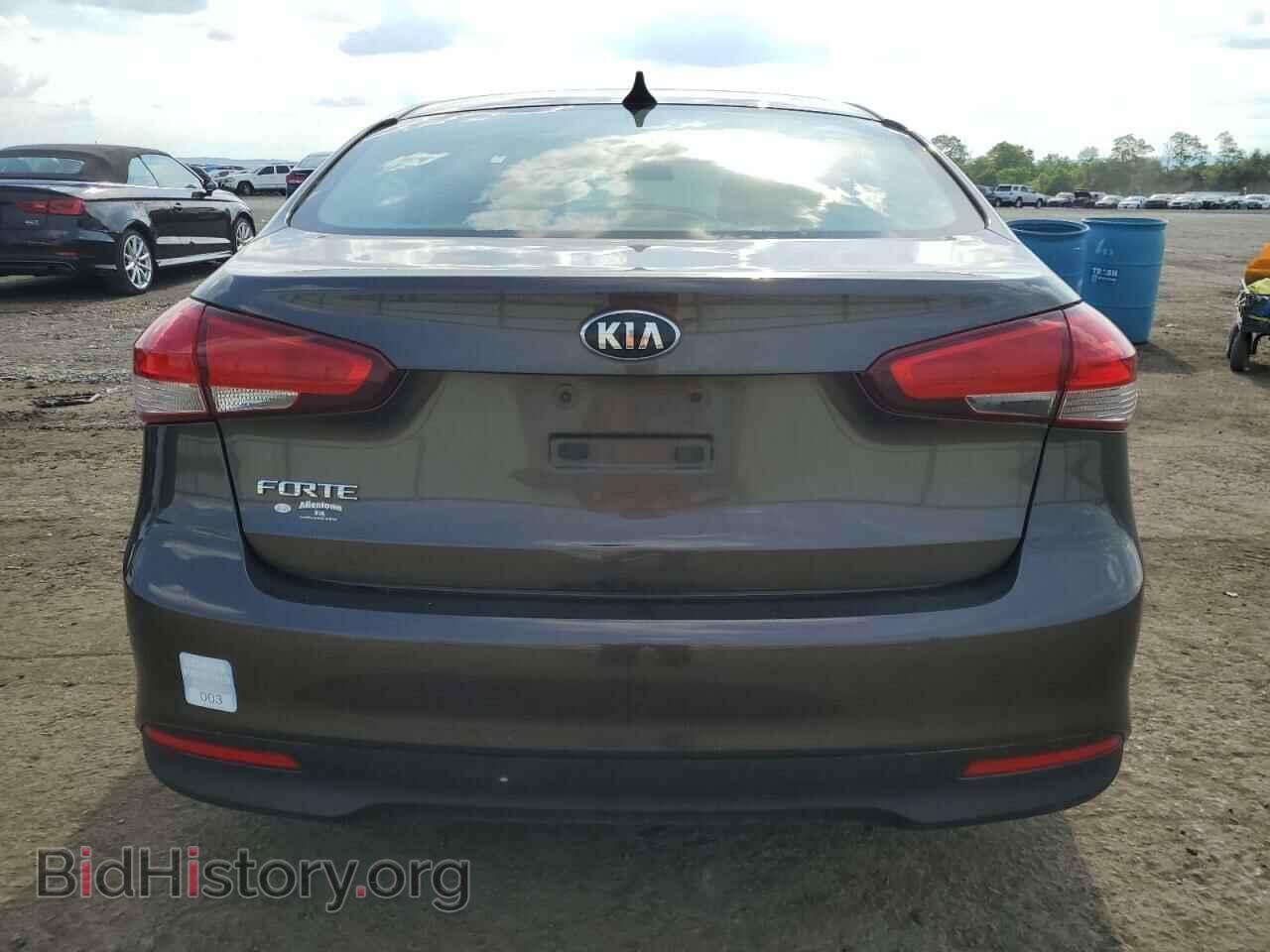 2017 KIA FORTE - VIN: 3KPFK4A71HE070925 - Фото 6