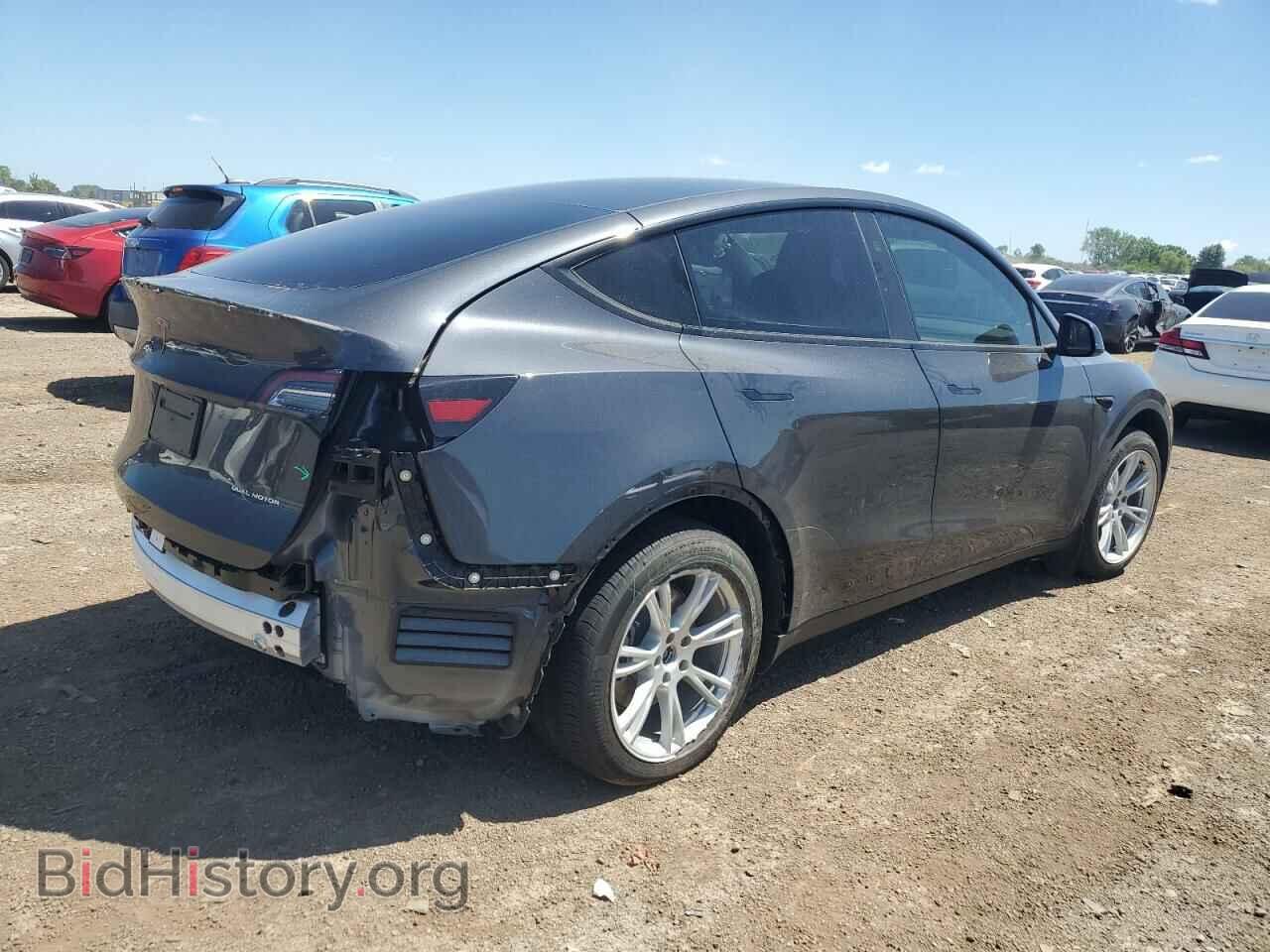2024 TESLA MODEL Y - VIN: 7SAYGDEE4RF995863 - Фото 3