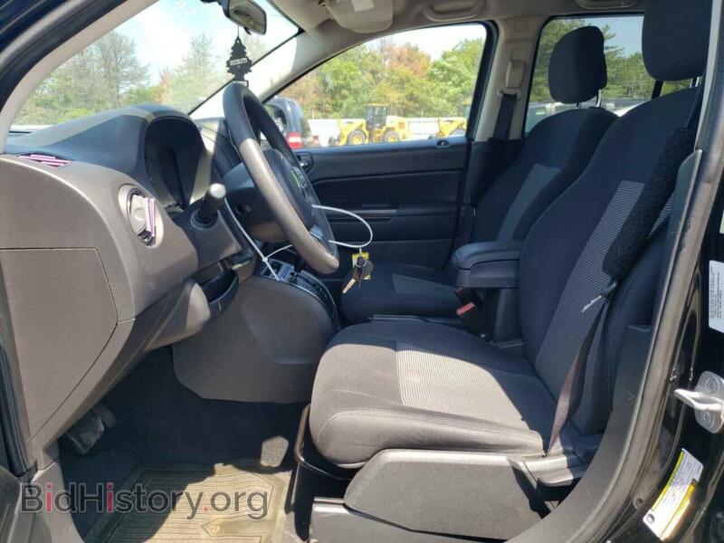 2012 Jeep COMPASS (VIN 1C4NJCBB9CD503669) — фото 7 из 13
