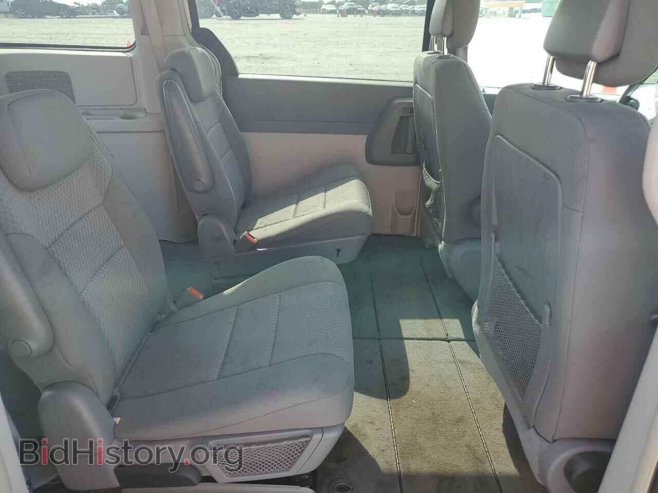 2010 CHRYSLER MINIVAN - VIN: 2A4RR2D16AR414848 - Photo 11