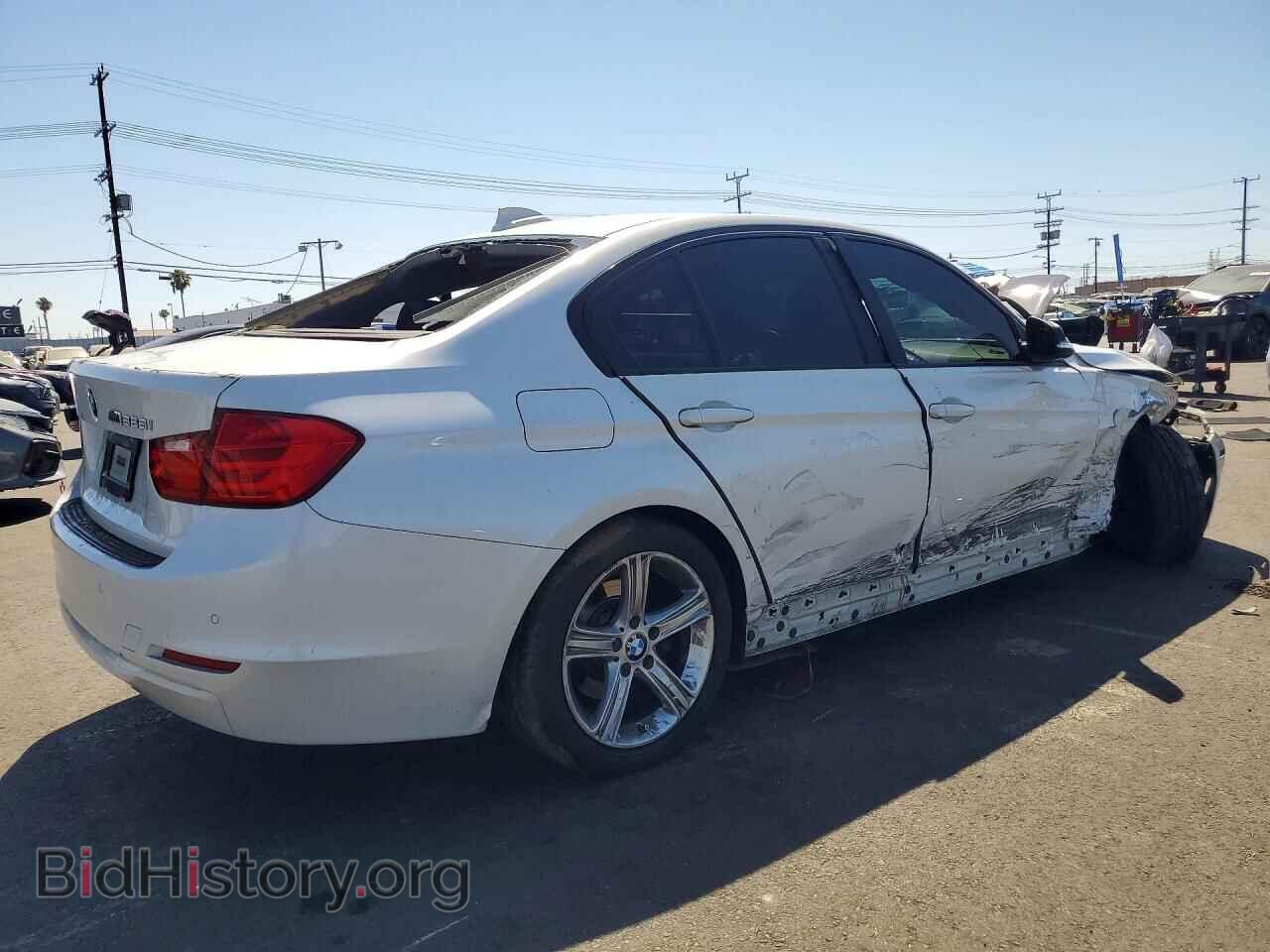 2015 BMW 3 SERIES - VIN: WBA3A5G55FNS83710 - Фото 3