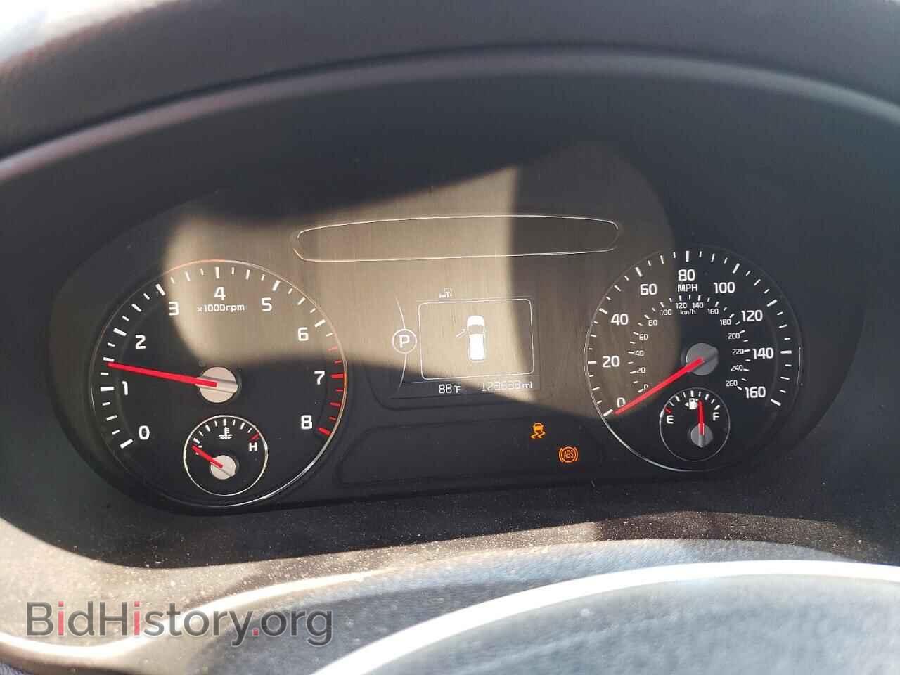2016 KIA SORENTO - VIN: 5XYPGDA36GG095940 - Фото 9