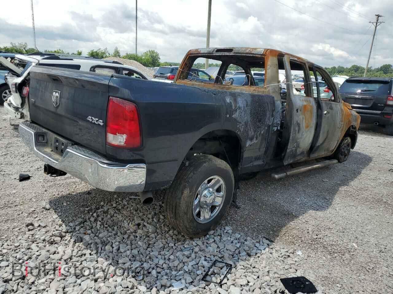 2017 RAM All Models - VIN: 3C6UR5DLXHG754823 - Фото 3