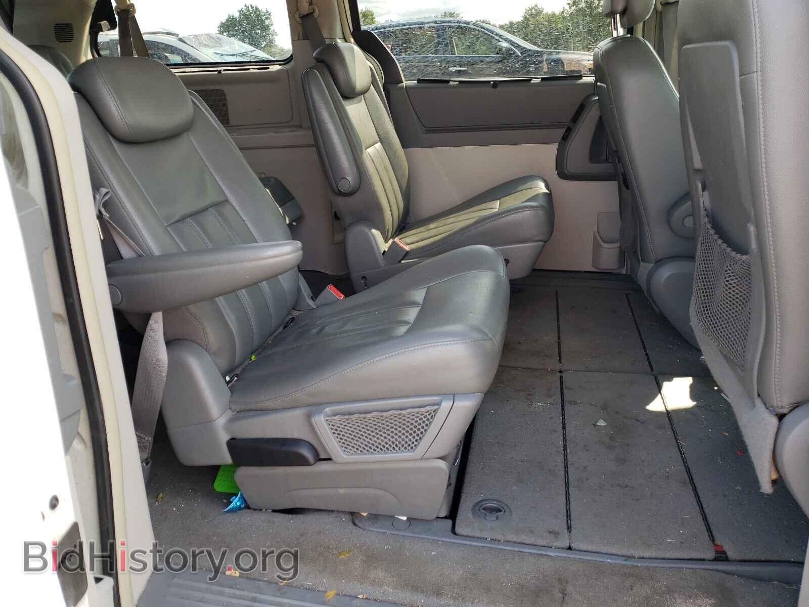 2010 CHRYSLER MINIVAN - VIN: 2A4RR5D14AR315382 - Фото 6