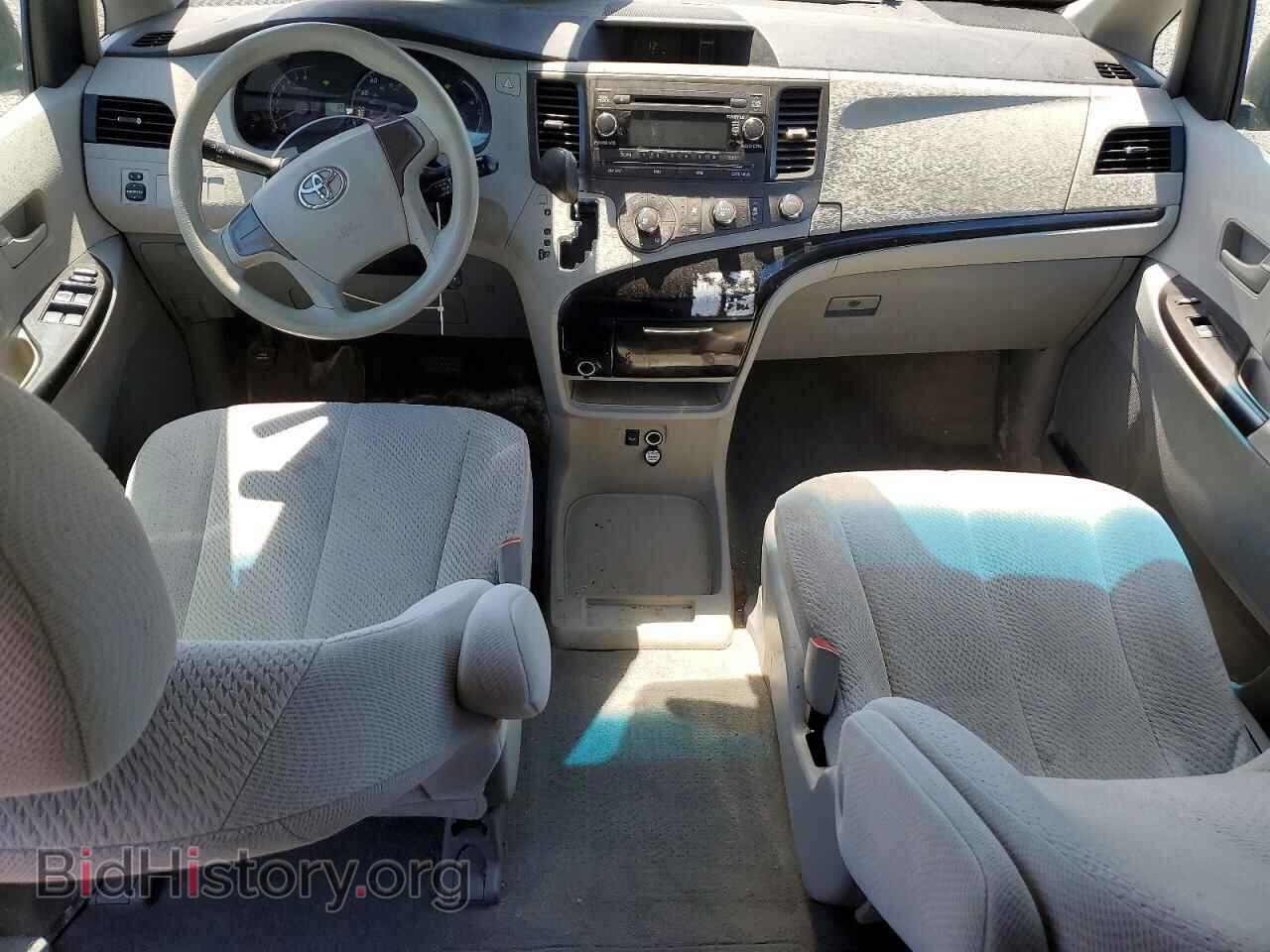 2012 TOYOTA SIENNA - VIN: 5TDKA3DC6CS012652 - Фото 8