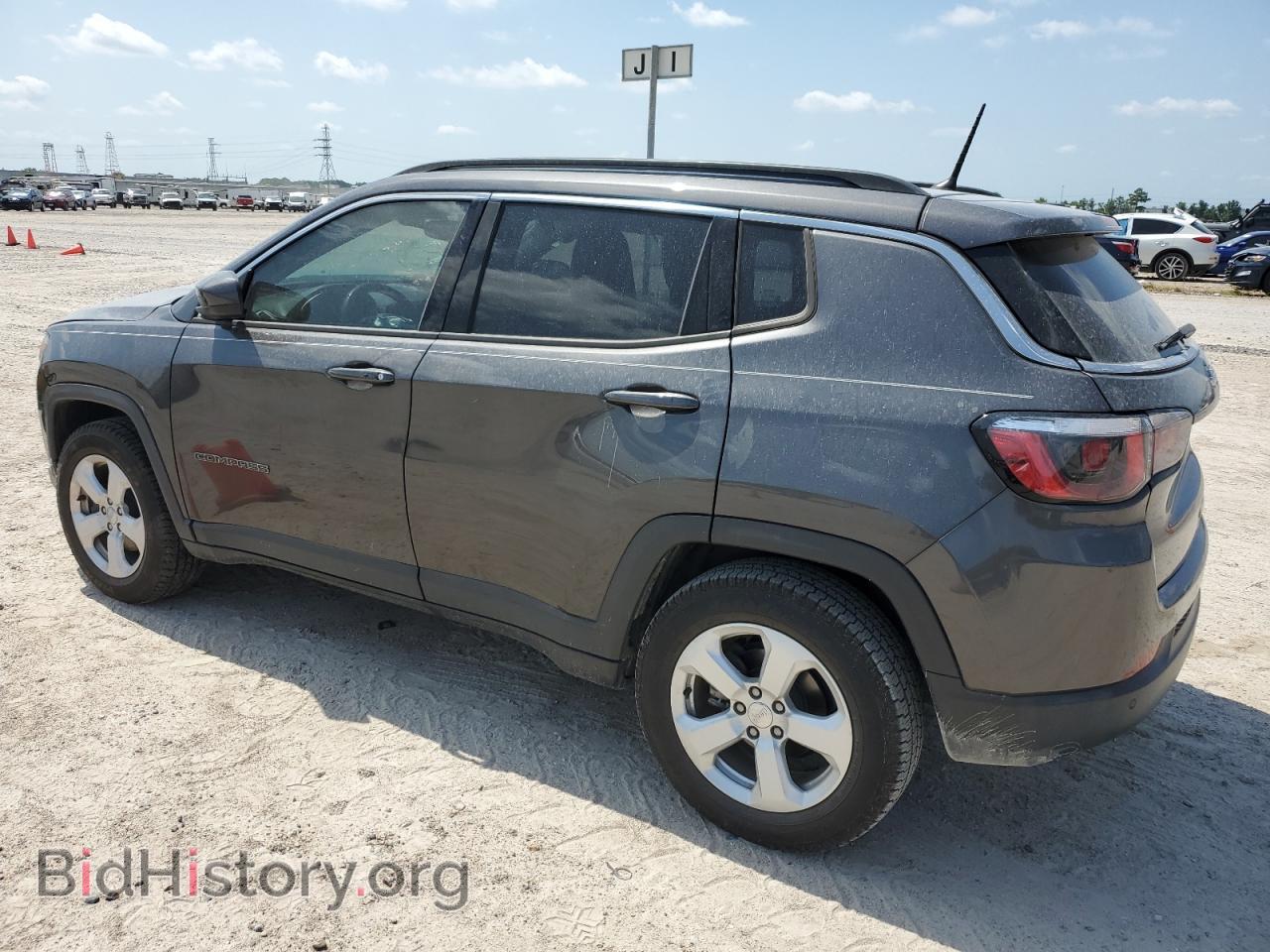 2018 JEEP COMPASS - VIN: 3C4NJCBBXJT344166 - Photo 2